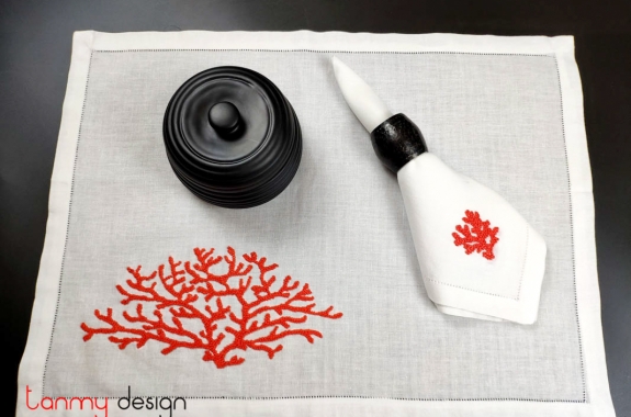 Placemat & Napkin set - coral embroidery